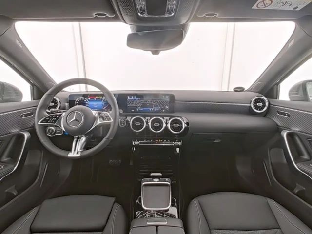 Mercedes-Benz A 200 A 200 d Hatchback