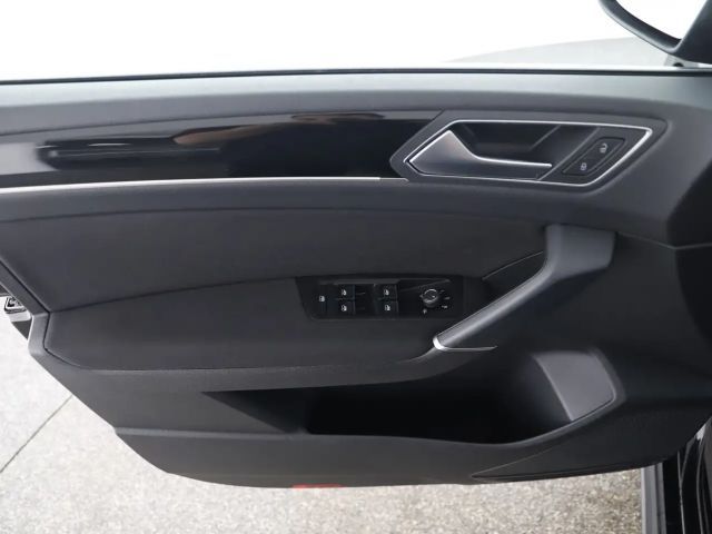 Volkswagen Touran DSG Highline