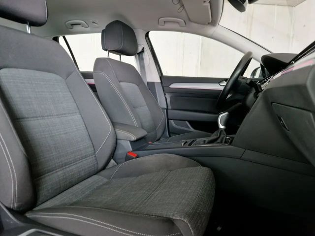 Volkswagen Passat Business Variant