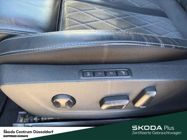 Skoda Octavia Combi RS iV