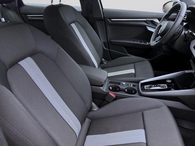 Audi A3 35 TFSI S-Tronic Sedan