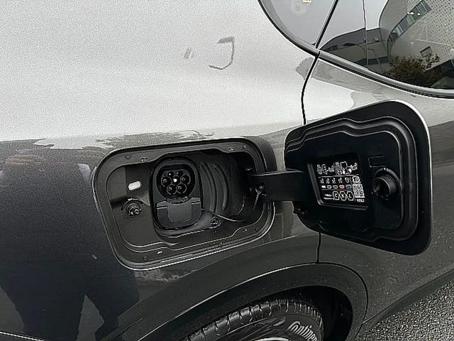 Ford Capri Extended range RWD