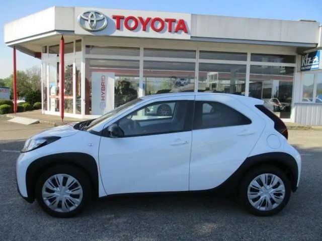 Toyota Aygo Hatchback Play VVT-i