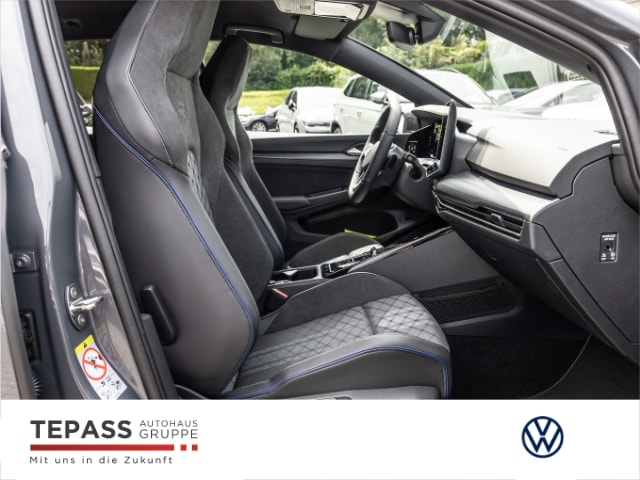 Volkswagen Golf 2.0 TDI R-Line Variant