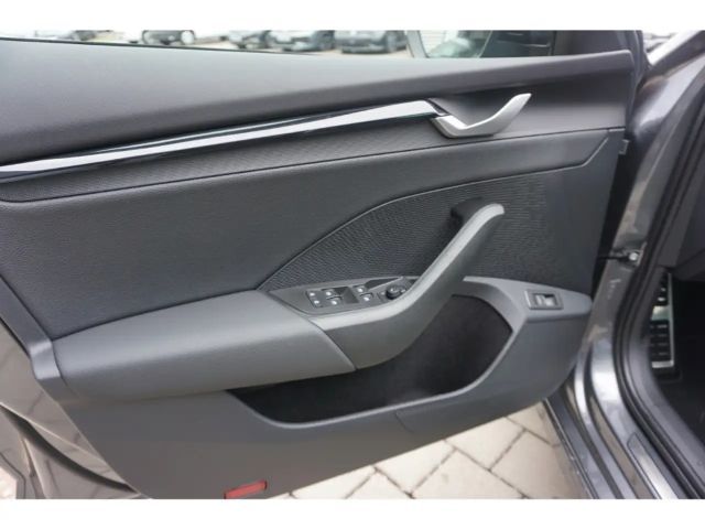 Skoda Octavia 2.0 TDI Combi Sportline