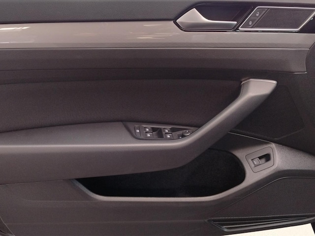 Volkswagen Passat 2.0 TDI Business DSG Variant