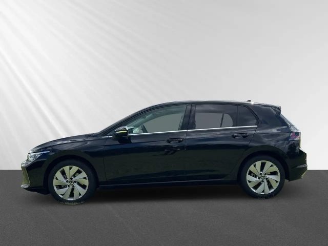 Volkswagen Golf 1.5 eTSI Golf VIII Style