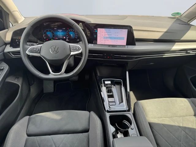 Volkswagen Golf 2.0 TDI DSG Style Variant