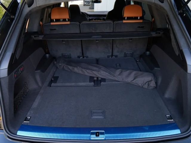 Audi SQ7 TFSI EXCLUSIVE B&O ADVANCED OLED CARBON STDH