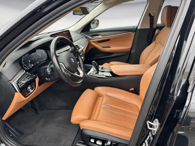 BMW 530 530e Sedan xDrive