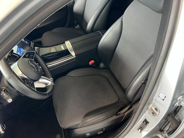 Mercedes-Benz C 180 AVANTGARDE Estate