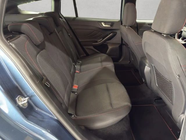 Ford Focus EcoBoost ST Line Wagon