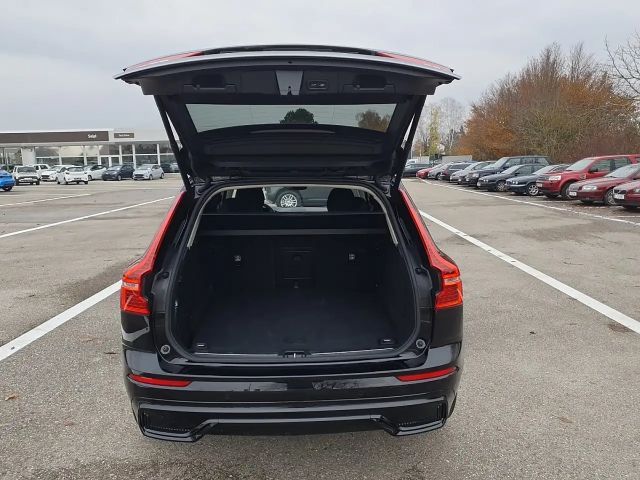 Volvo XC60 AWD Dark Plus T6