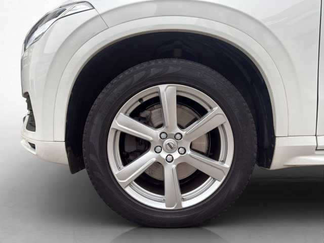 Volvo XC90 Momentum