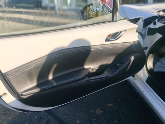 Mazda MX-5 Exclusive-line SkyActiv