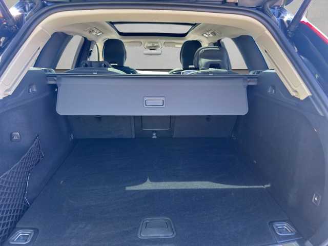 Volvo XC60 Dark Plus