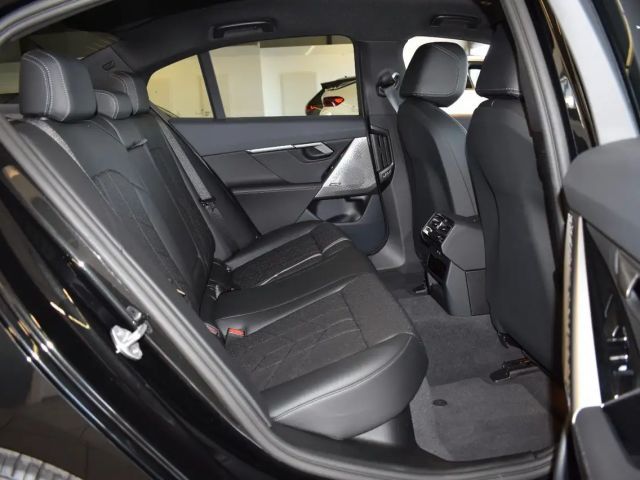 BMW 520 520d M-Sport Sedan