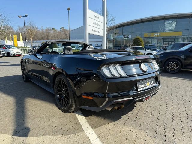 Ford Mustang Convertible GT 5.0 V8