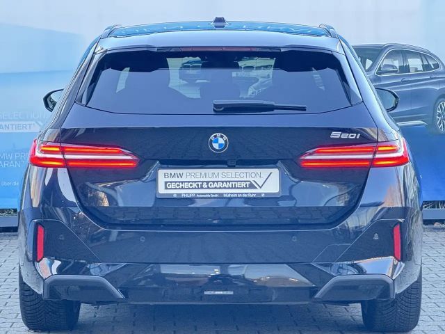 BMW 520 520i M-Sport Touring