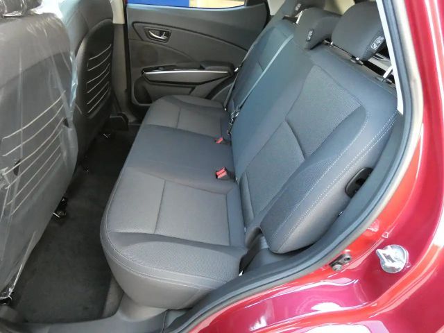 SsangYong Tivoli 2WD Quartz