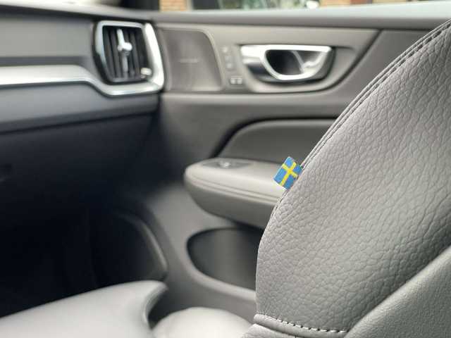 Volvo V60 AWD Dark Plus Recharge T8