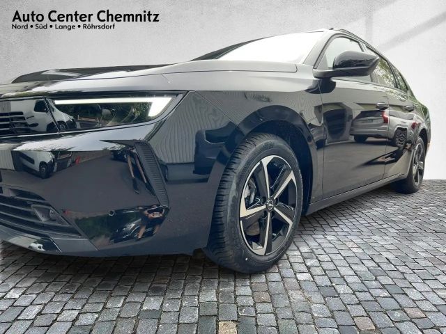 Opel Astra 1.2 Turbo Edition Sports Tourer