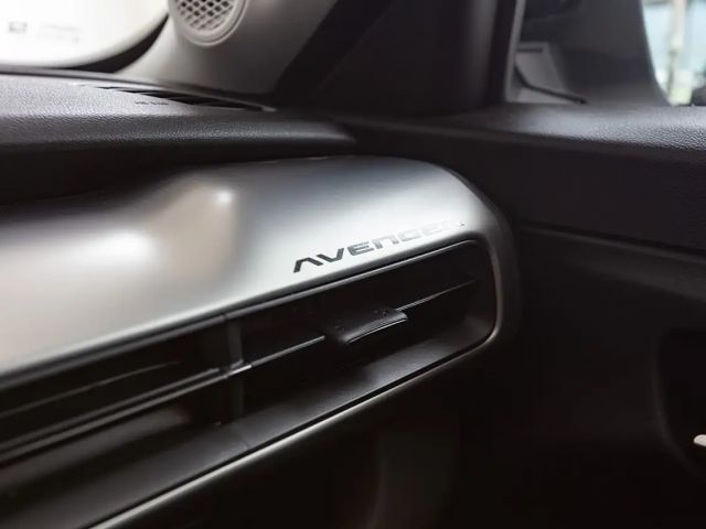 Jeep Avenger Altitude Full-Electric