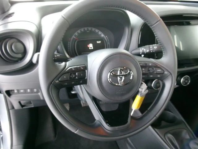 Toyota Aygo Hatchback Play VVT-i