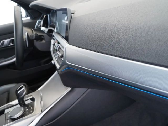BMW 330 330e Sport Line Touring