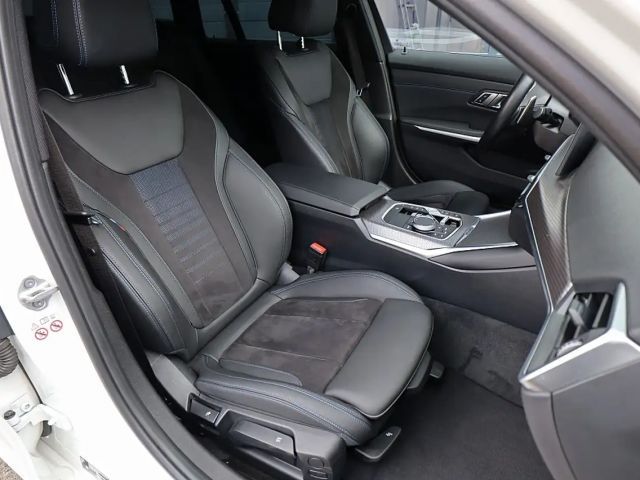 BMW 320 320i M-Sport Touring