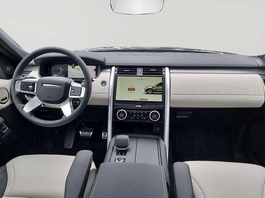 Land Rover Discovery D250 Dynamic SE