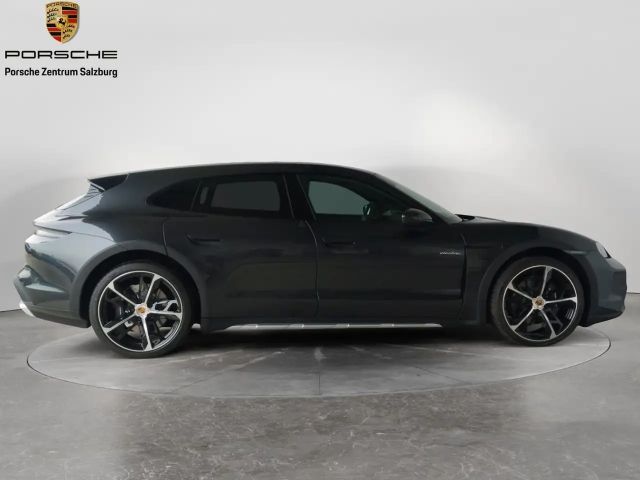 Porsche Taycan 4 Cross Turismo