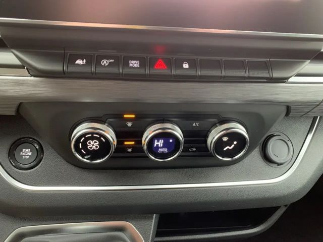 Renault Trafic Blue Grand Spaceclass