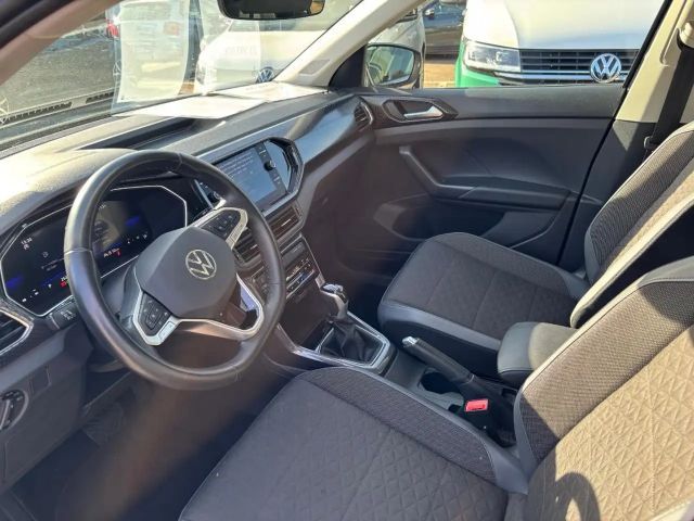 Volkswagen T-Cross Style