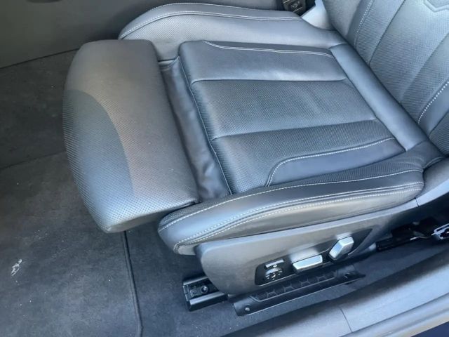 BMW M850 Coupé Gran Coupé Sedan