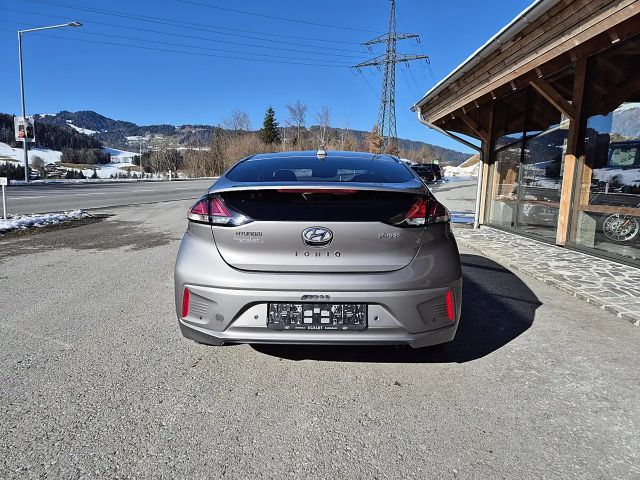Hyundai Ioniq Plug-in
