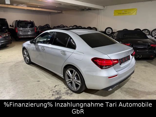 Mercedes-Benz A 180 Limousine Widescreen,Night,Pano,Burmes,19"