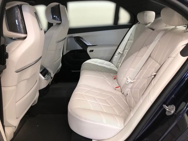 BMW 740 740d Sedan xDrive