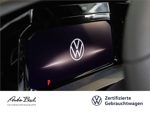 Volkswagen Golf 2.0 TDI DSG Golf VIII R-Line