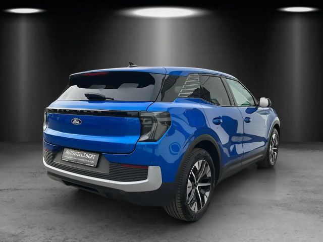 Ford Explorer Extended range RWD