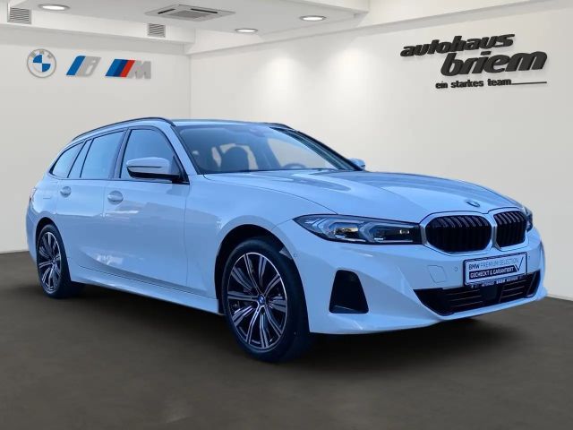 BMW 330 330i Touring xDrive
