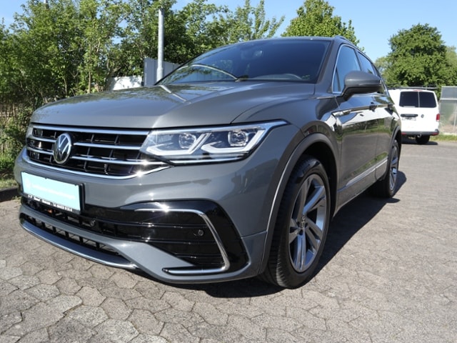 Volkswagen Tiguan 2.0 TSI DSG 4M AHK/IQ.LIGHT