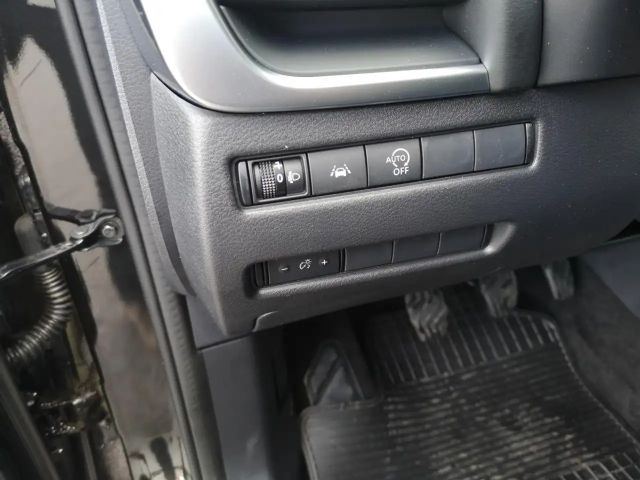 Nissan Qashqai Acenta Connect Edition