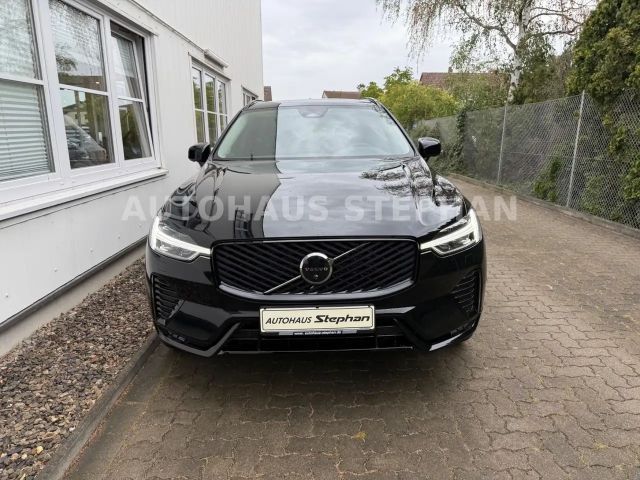 Volvo XC60 AWD Dark Plus