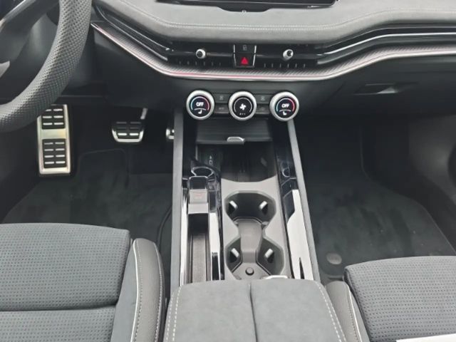 Skoda Superb 2.0 TSI 4x4 Combi Sportline