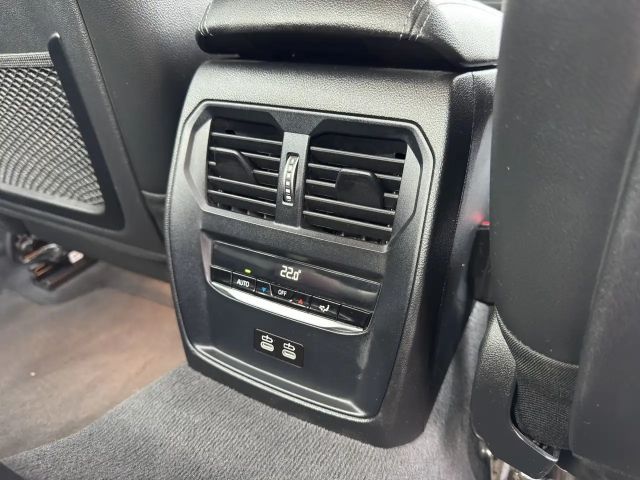 BMW 330 330e Luxury Line Sedan