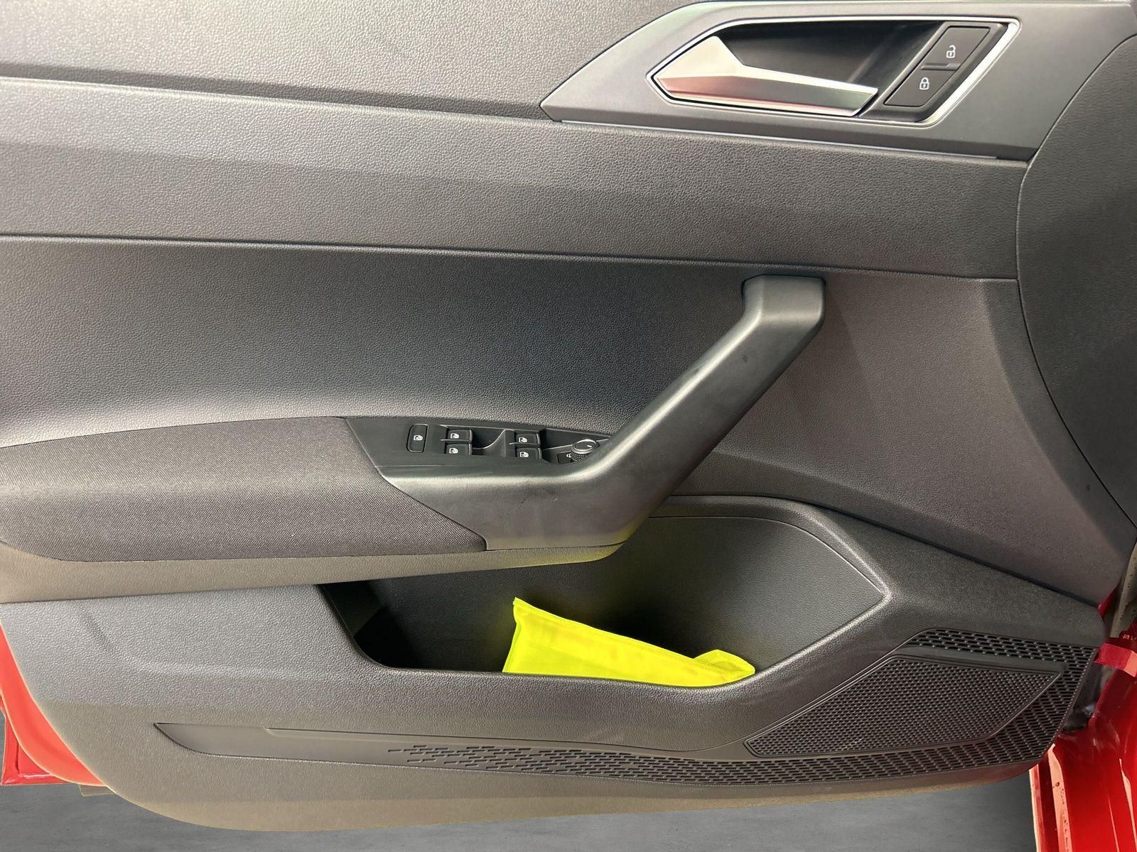 Volkswagen Taigo 1.0 TSI DSG R-Line