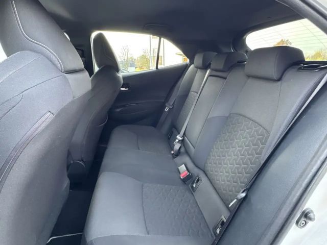 Toyota Corolla Hybride Team D