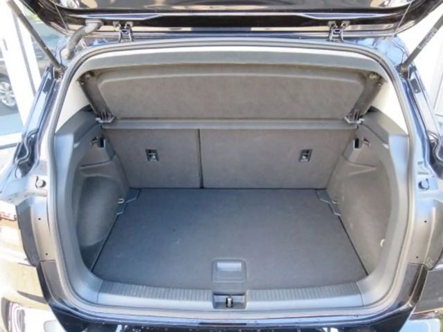 Volkswagen T-Cross Life Move