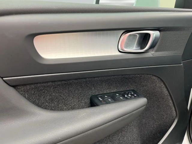 Volvo XC40 Core